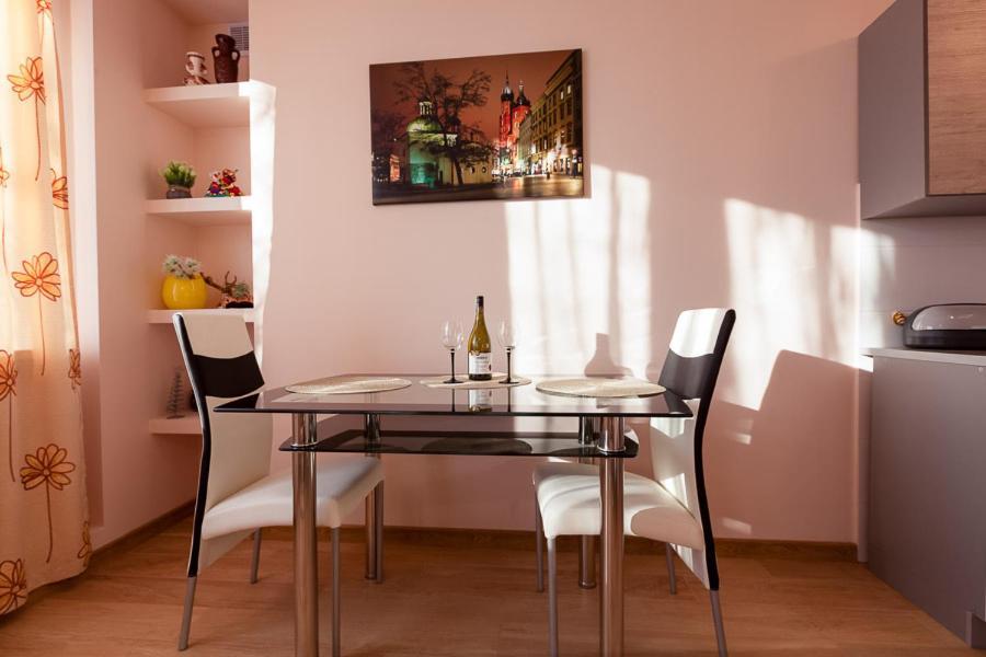 Piast Apartament Краков Экстерьер фото